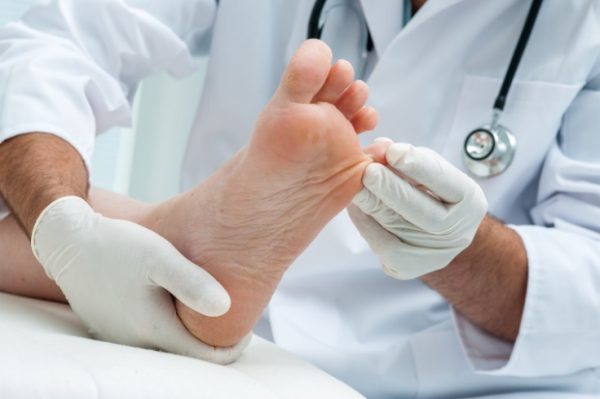 How to Take Care of Your Feet? Best Foot Care Tips!
