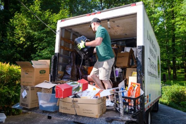 How to Start a Junk Removal Business