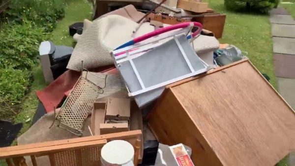 How we work Bin and Gone Rubbish Clearance Brighton & Hove