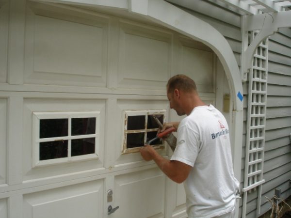 Revamp Your Home with Expert Garage Door Repair Services